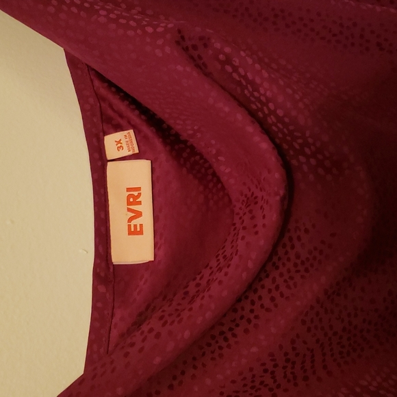 EVRI Raspberry Slip Dress - Picture 3 of 4